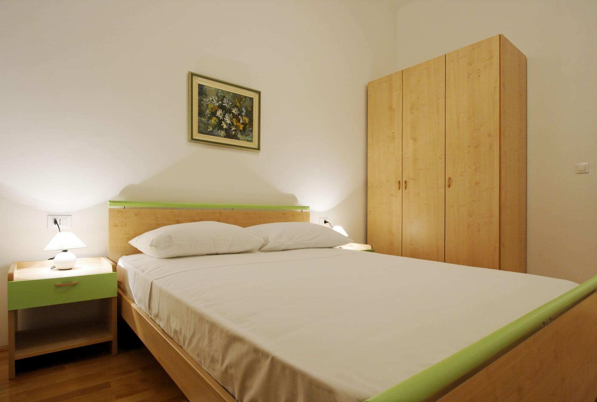 Pharia Hotel And Apartments - By The Beach Hvar Town Kamer foto